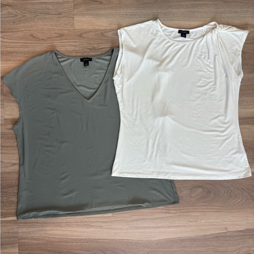 Halogen Women's Bundle of V-Neck and Twist Cap Sleeve Tops - Green and Cream